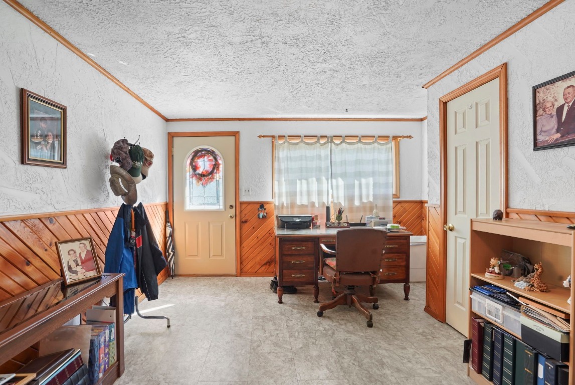 121 Pine Knoll Road