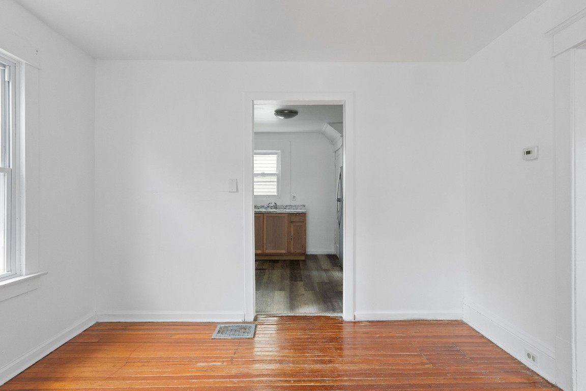 40 Jackson Avenue, Endicott, New York image 11