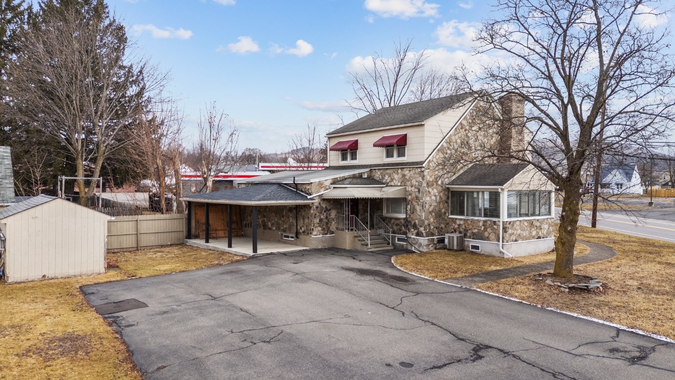 737 Harry L Drive, Johnson City, New York image 35