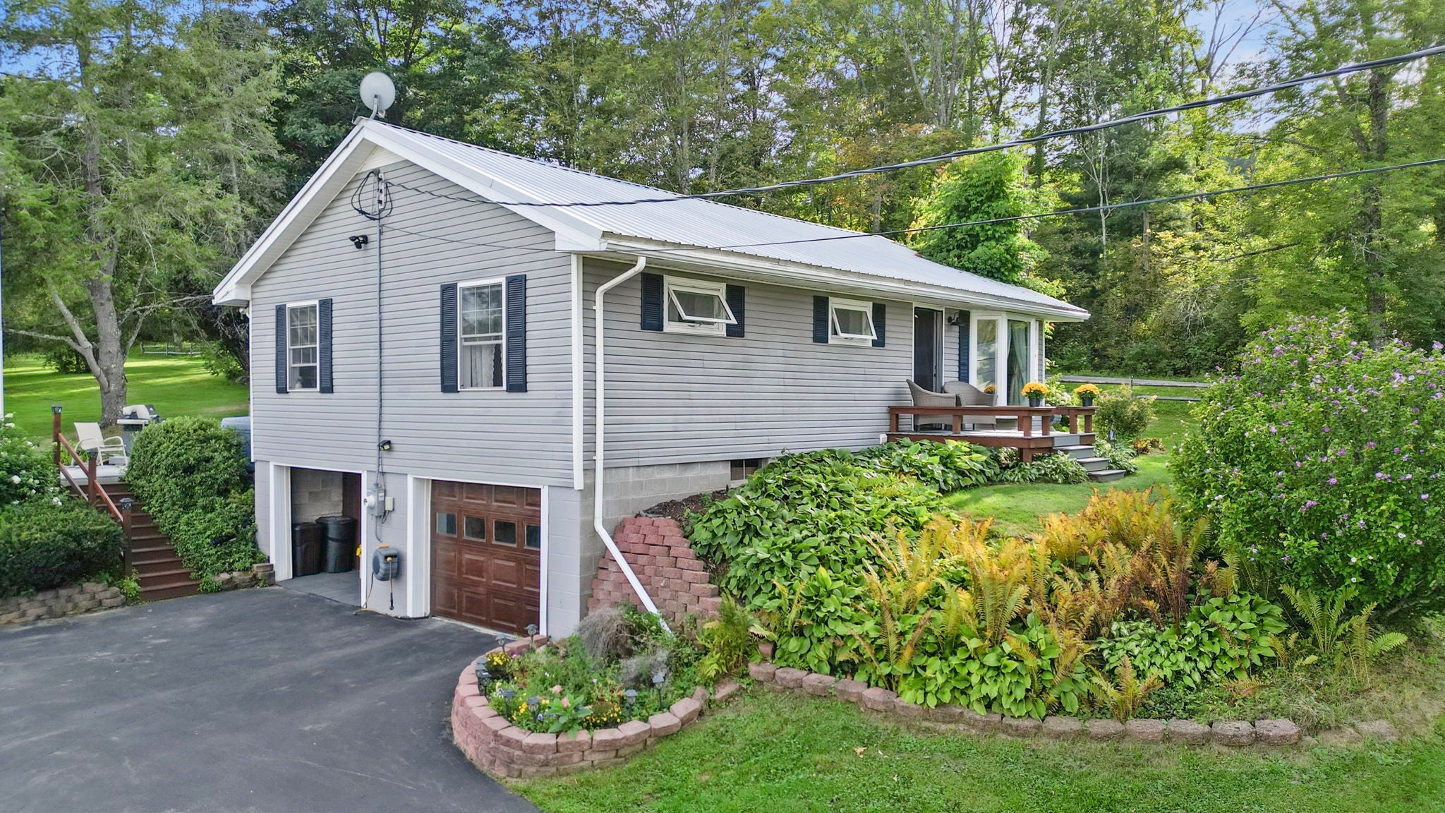106 Pollard Road - Photo 2