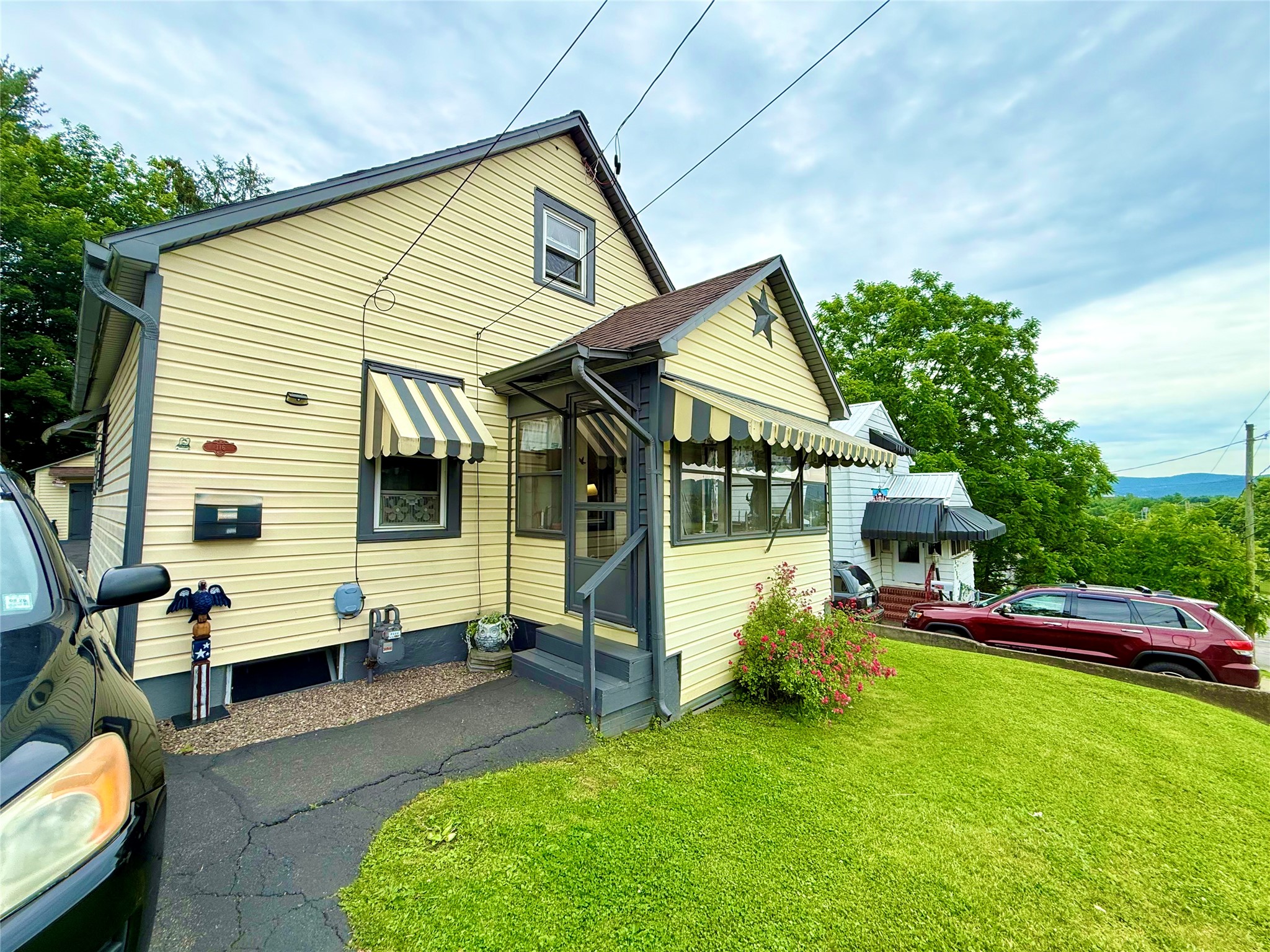 116 N Hudson Street - Photo 3