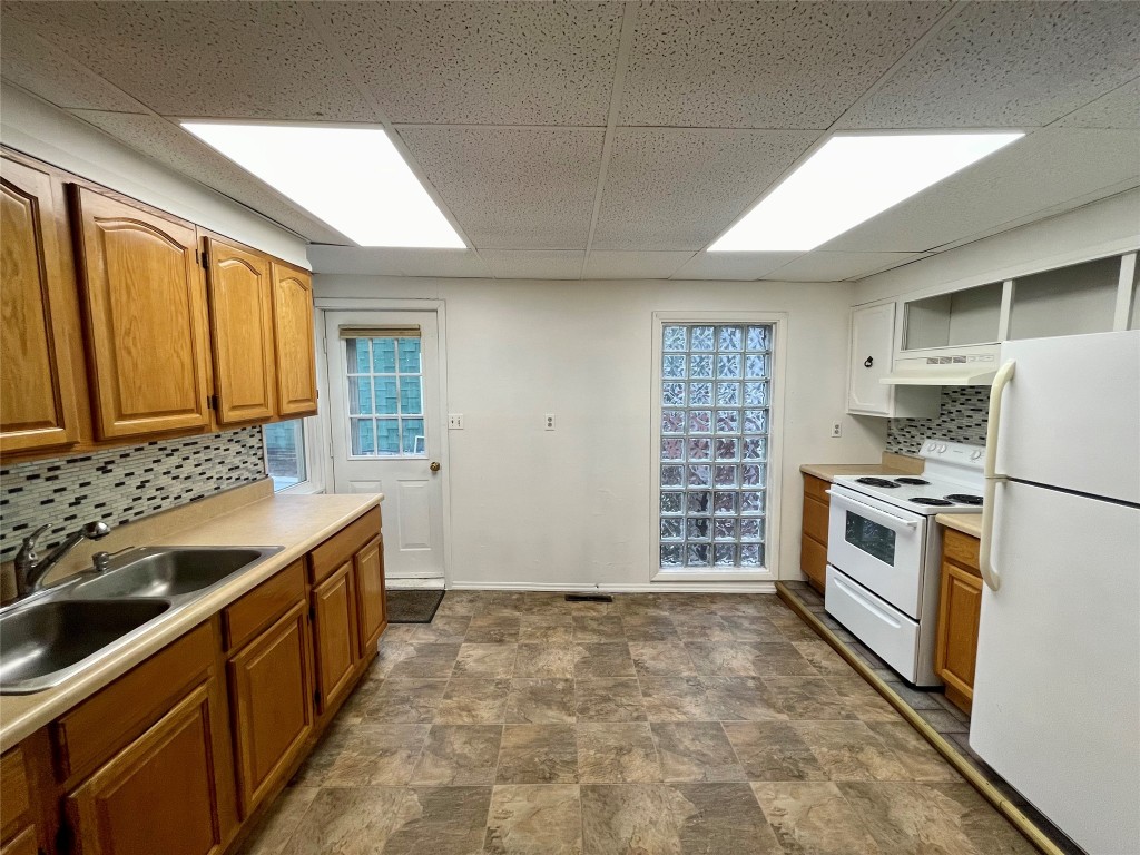 75 Paige Street, Owego, New York image 9