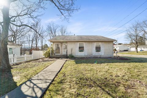 Homes For Sale - 1202 Syracuse St<br/> Endicott, NY 13760