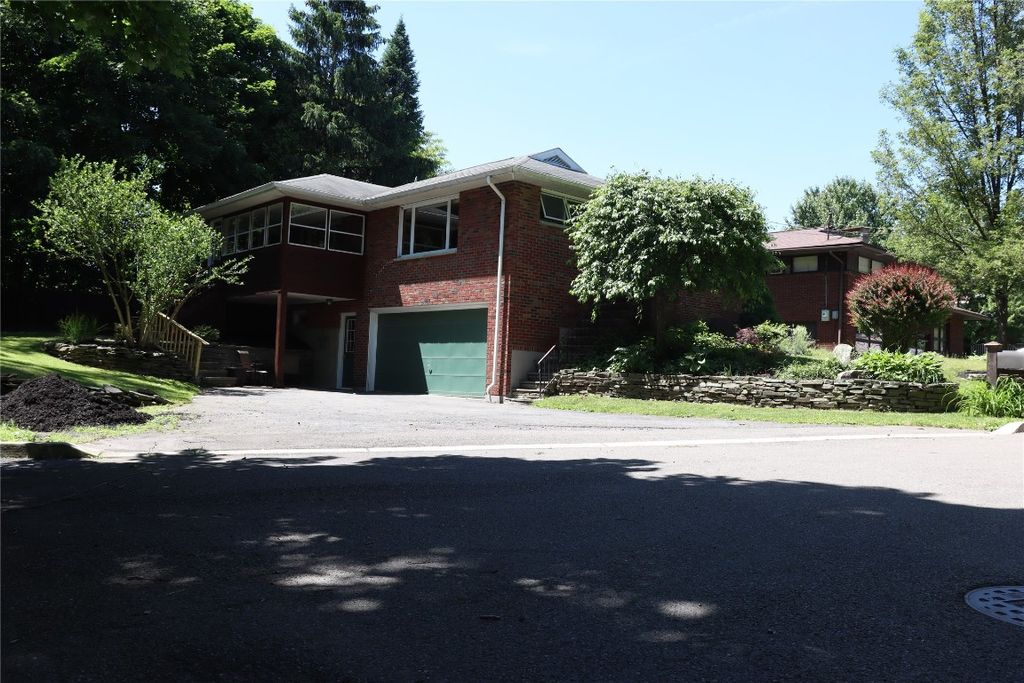 11 Markay Court Binghamton NY 13905 MLS #325860 Howard Hanna 11 Markay Court Binghamton NY 13905 MLS #325860 Howard Hanna