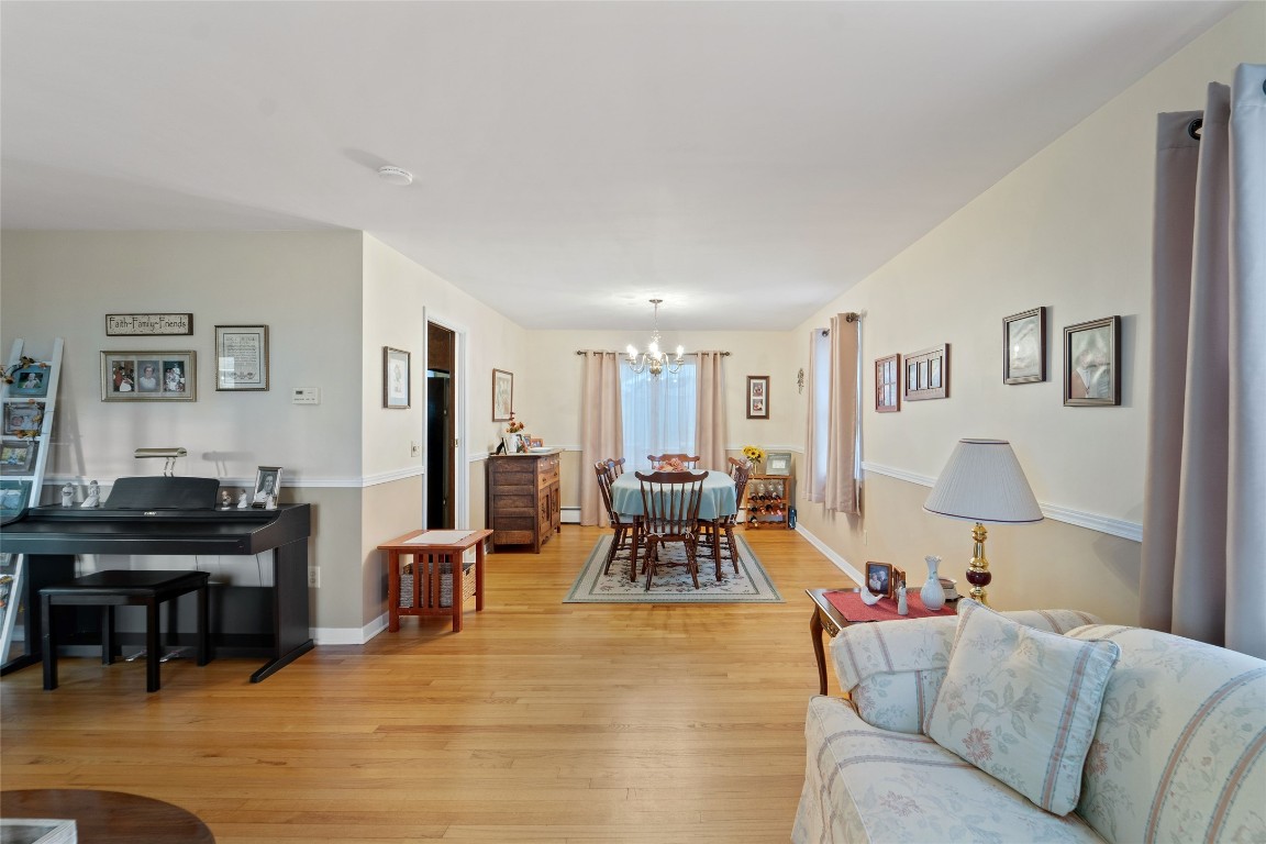 240 Ridgefield Road, Endicott, New York image 9