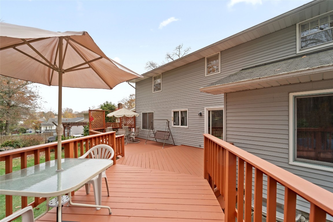 240 Ridgefield Road, Endicott, New York image 39