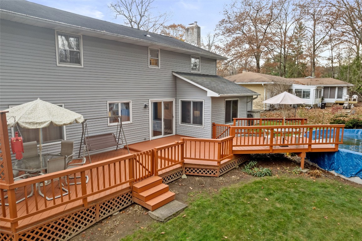 240 Ridgefield Road, Endicott, New York image 5