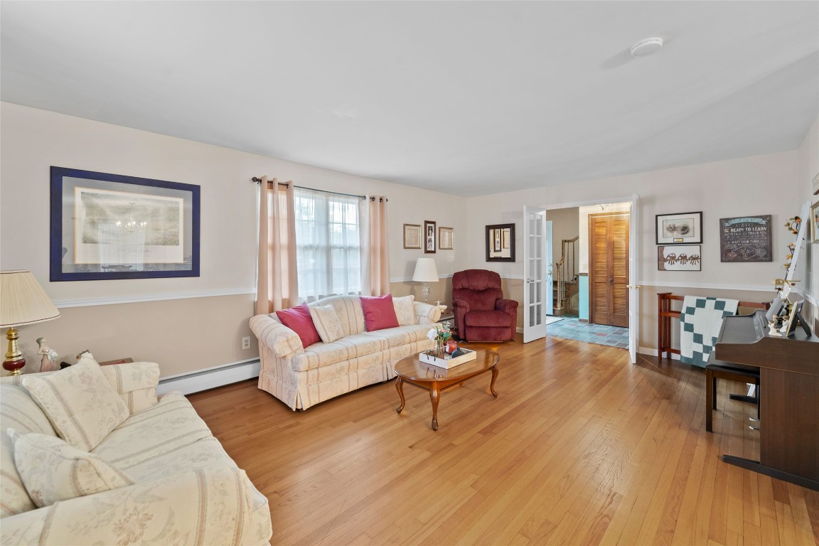 240 Ridgefield Road, Endicott, New York image 8