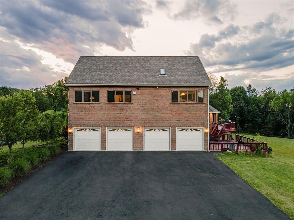 128 Brown Road