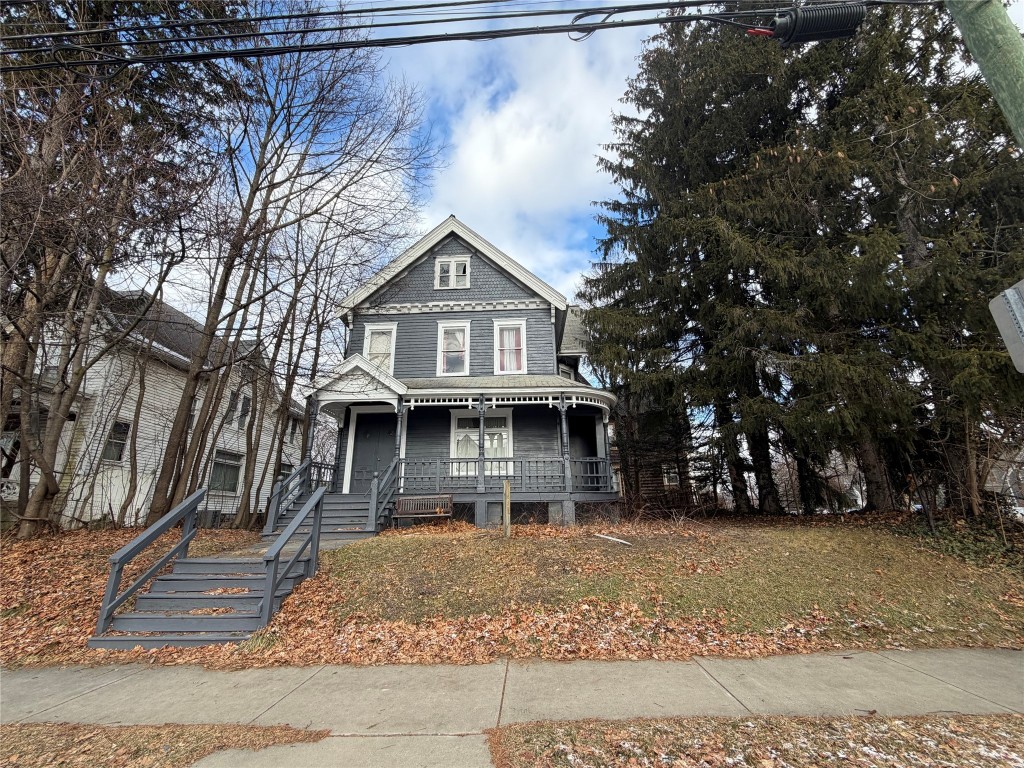28 Riverside Dr - Photo 3