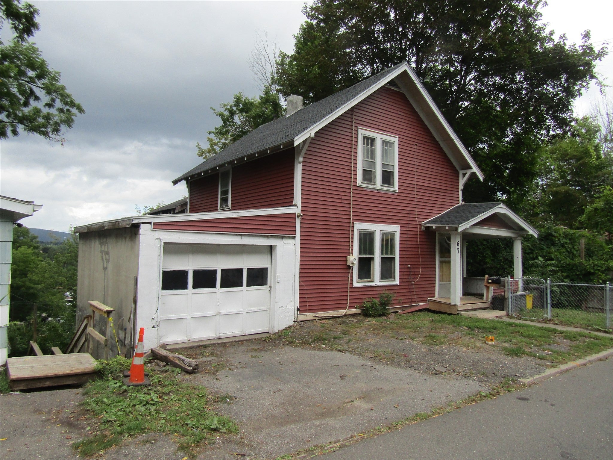 67 Evans Street - Photo 2