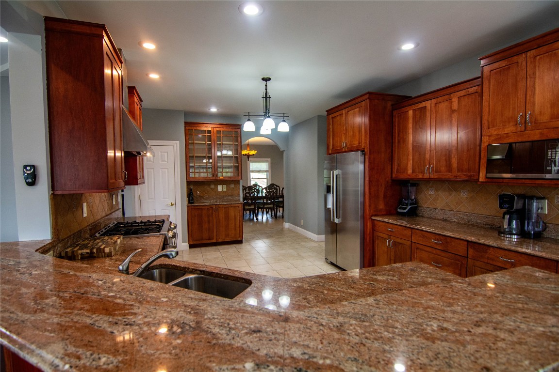 110 Briar Road, Vestal, New York image 14