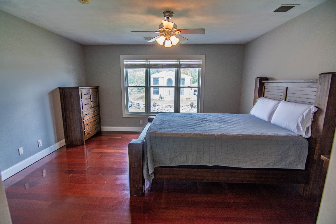 110 Briar Road, Vestal, New York image 32