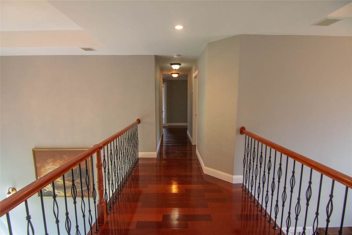 110 Briar Road, Vestal, New York image 28