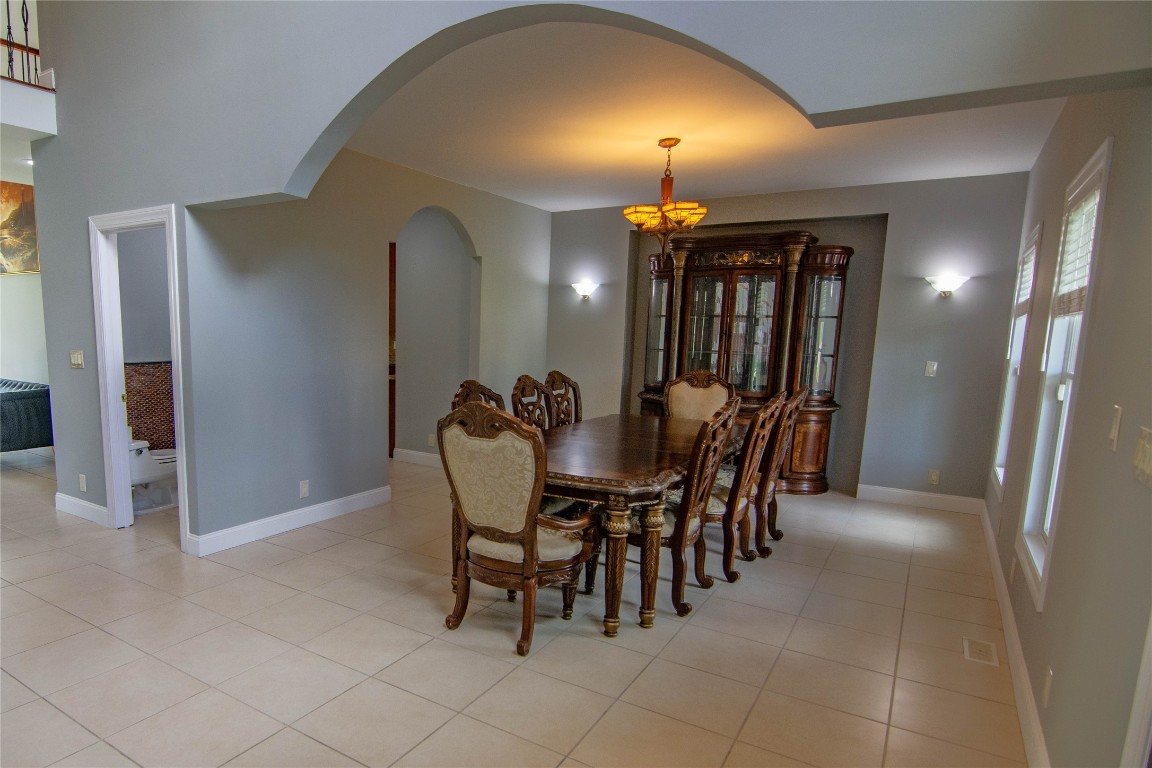 110 Briar Road, Vestal, New York image 10