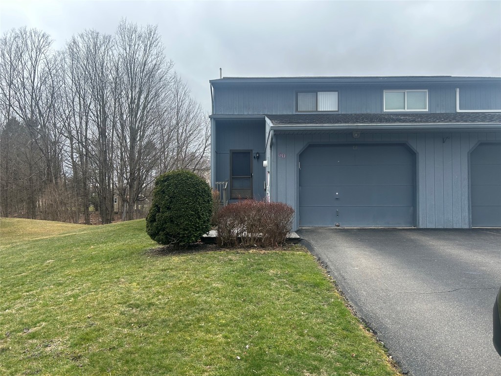 50 Carol Court, Endwell, New York image 2