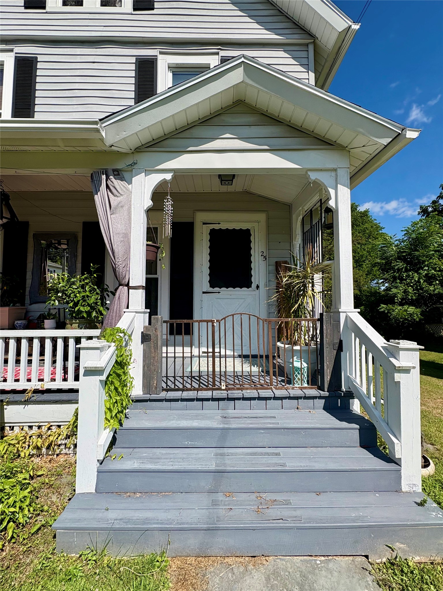 25 Academy Street