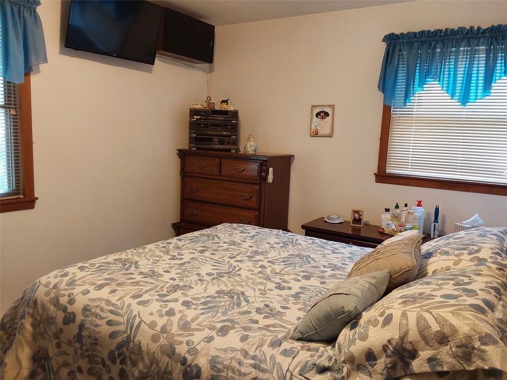 209 Brooks Avenue, Vestal, New York image 23