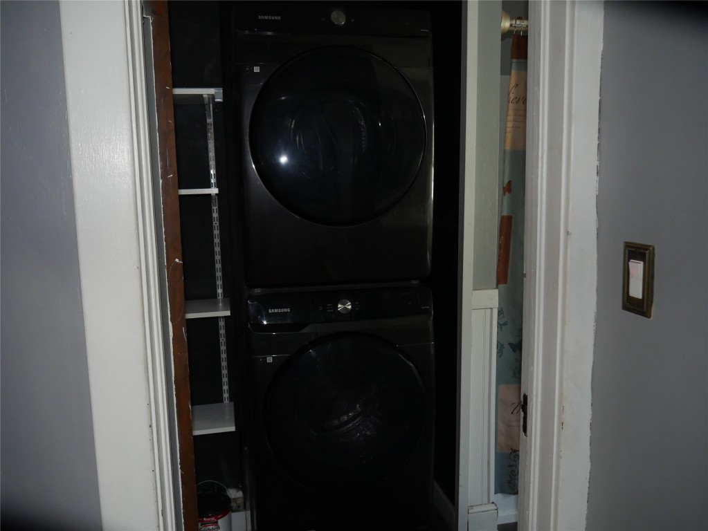 66 Cook Street, Johnson City, New York image 26