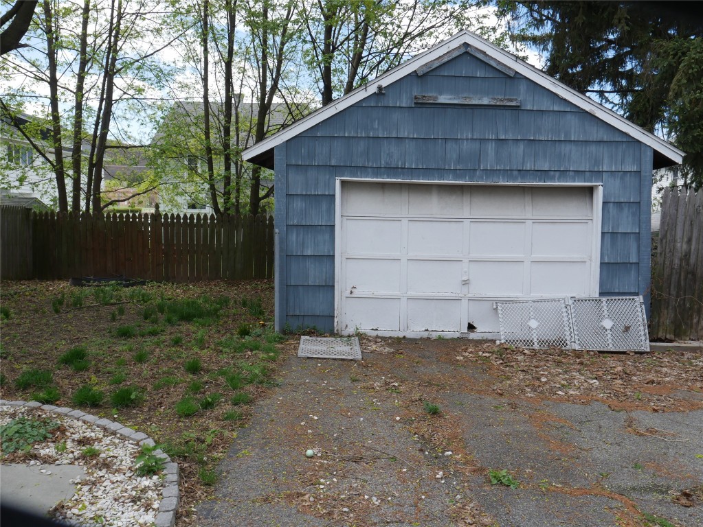 66 Cook Street, Johnson City, New York image 9