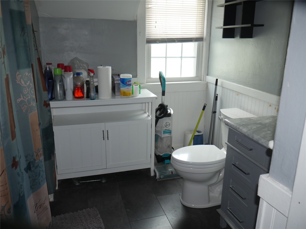 66 Cook Street, Johnson City, New York image 25
