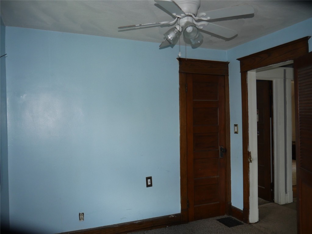 66 Cook Street, Johnson City, New York image 33