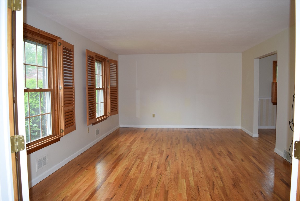 420 Clarkson Drive, Vestal, New York image 14
