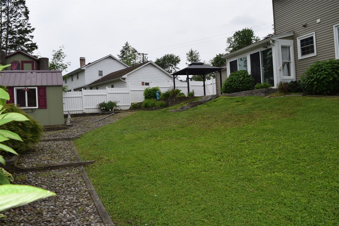 420 Clarkson Drive, Vestal, New York image 9