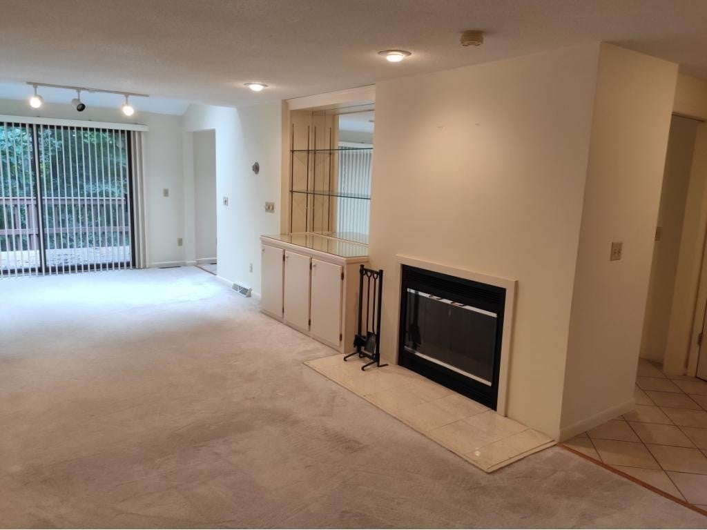 605 Clubhouse Road - Photo 4