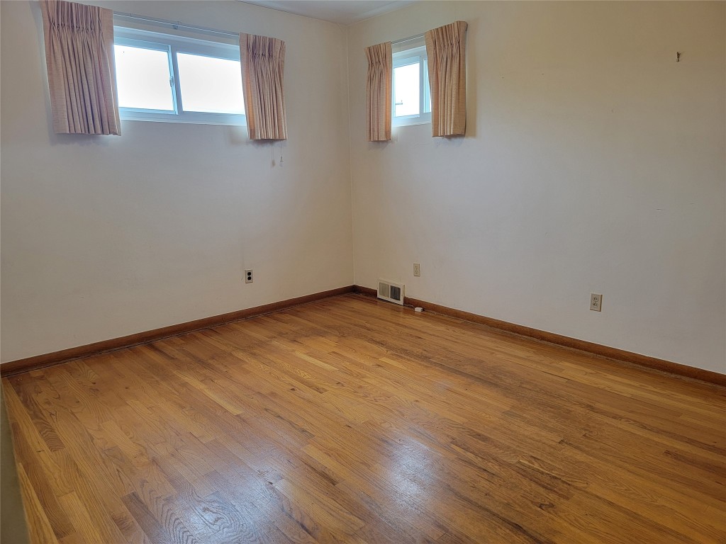 2721 Smith Drive, Endicott, New York image 10