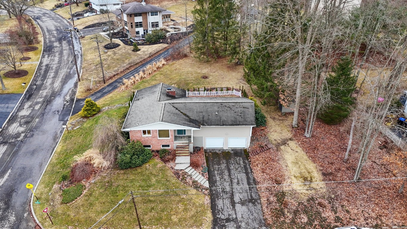 33 Dover Dr, Endicott, New York image 28