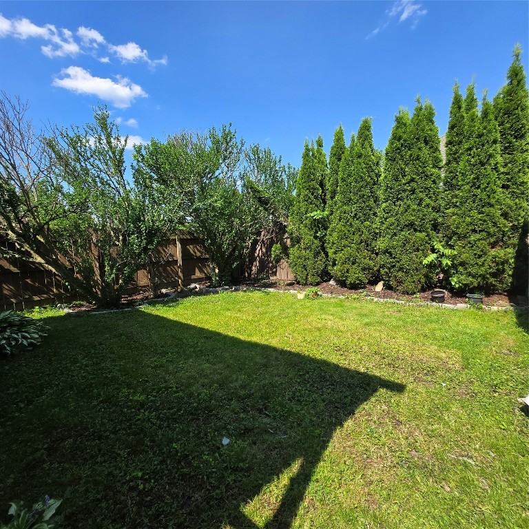 318 Rogers Avenue, Endicott, New York image 4