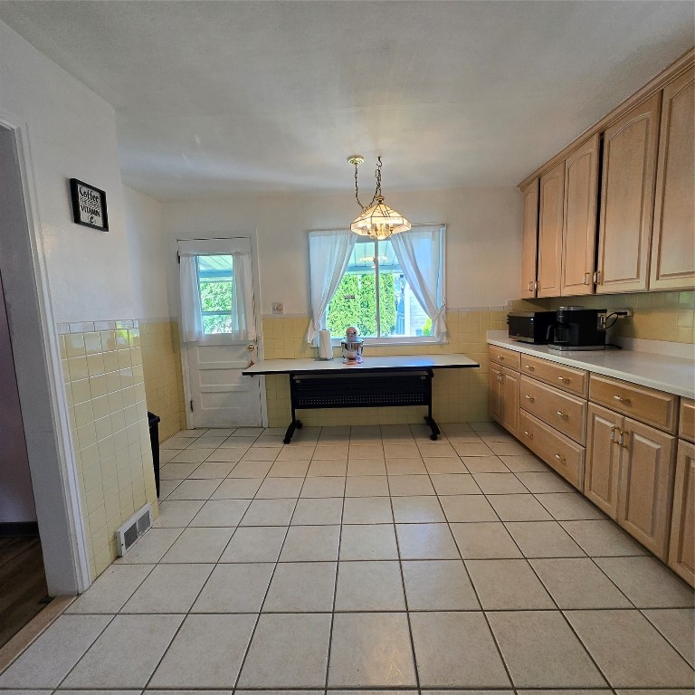 318 Rogers Avenue, Endicott, New York image 15