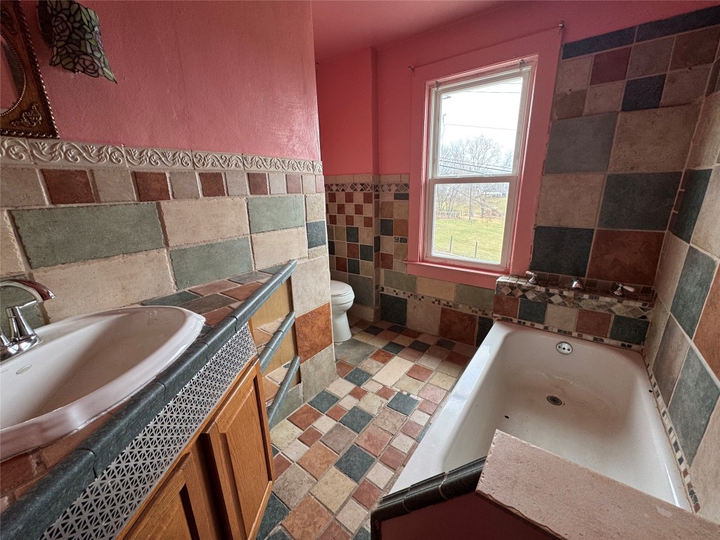 125 Bermond Avenue, Endicott, New York image 14