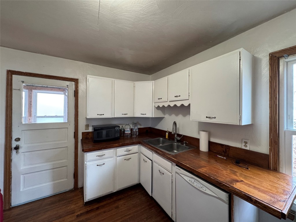 125 Bermond Avenue, Endicott, New York image 7