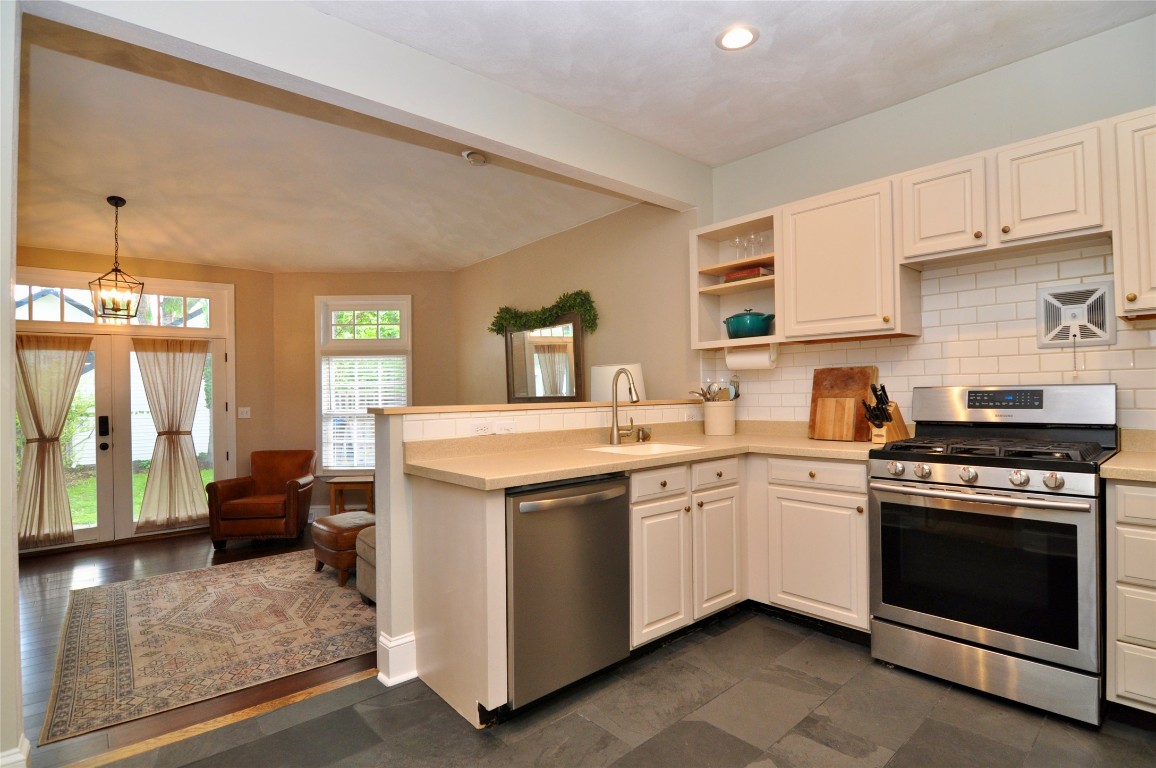 48 Davis Street, Binghamton, New York image 12