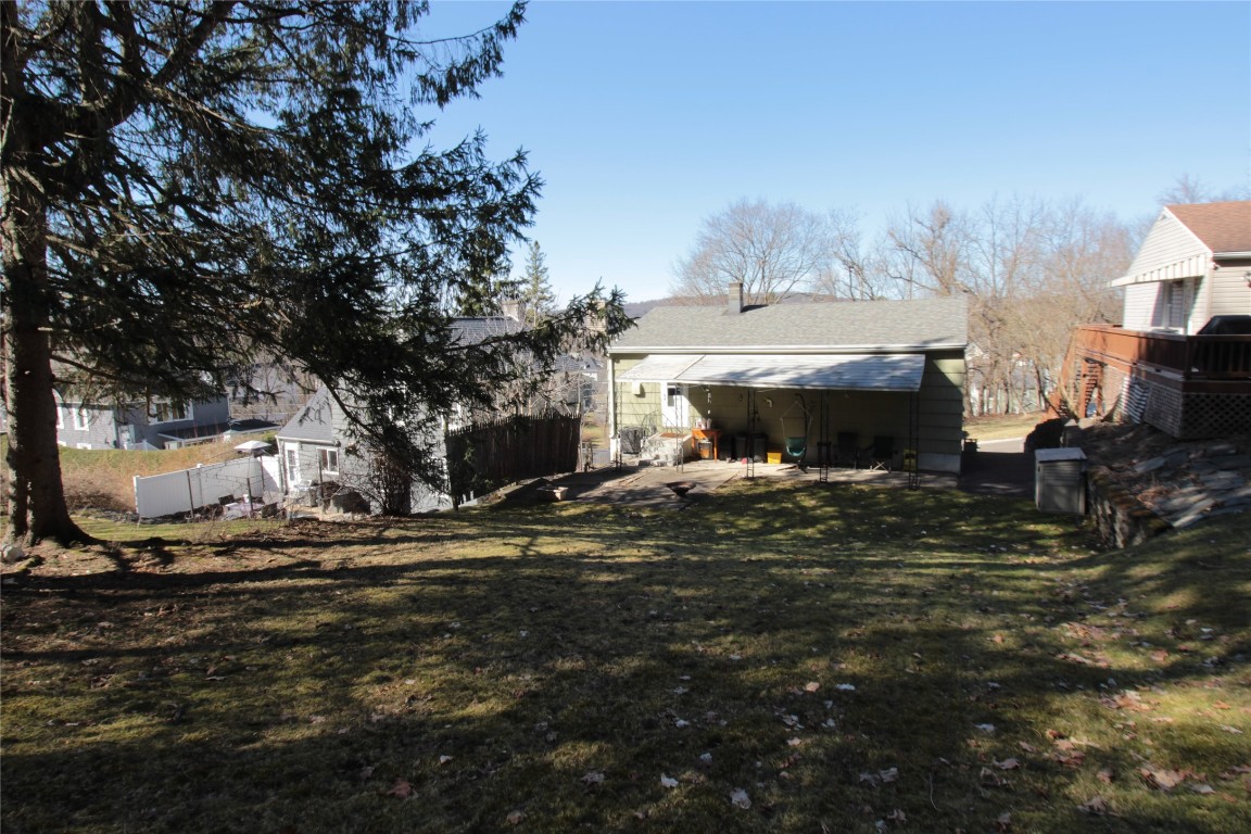 16 Clarence Street, Binghamton, New York image 36