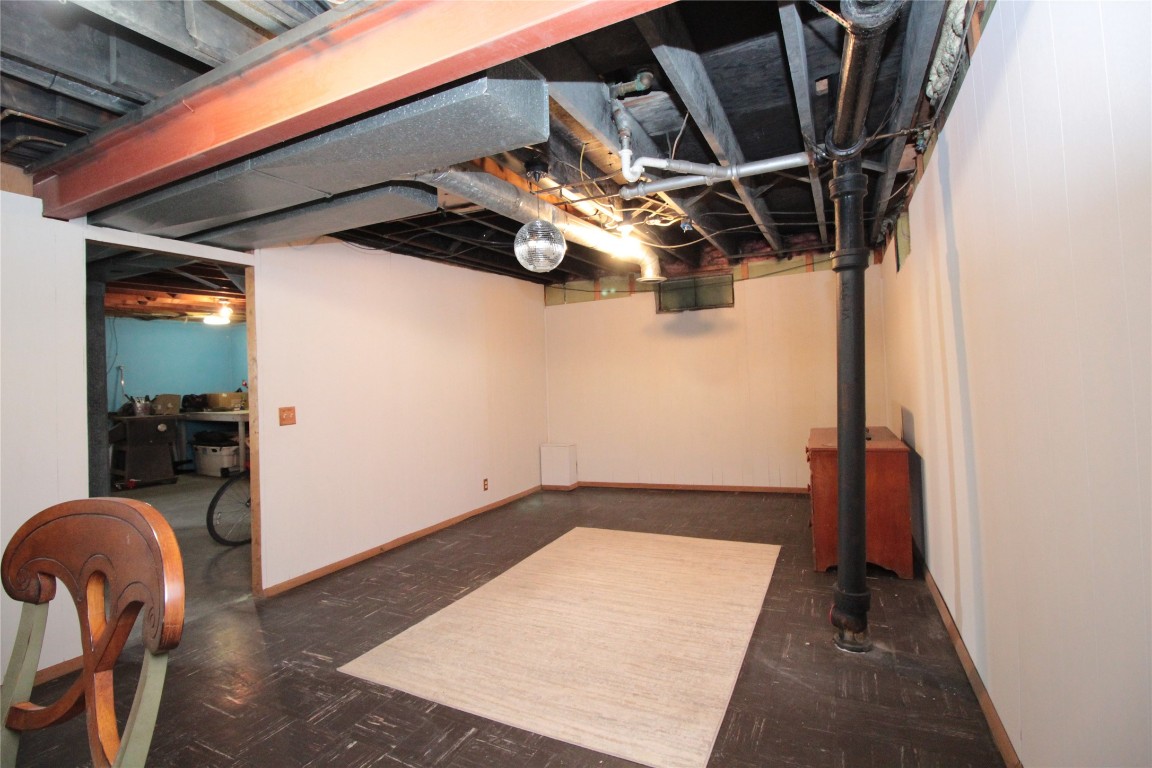 16 Clarence Street, Binghamton, New York image 24