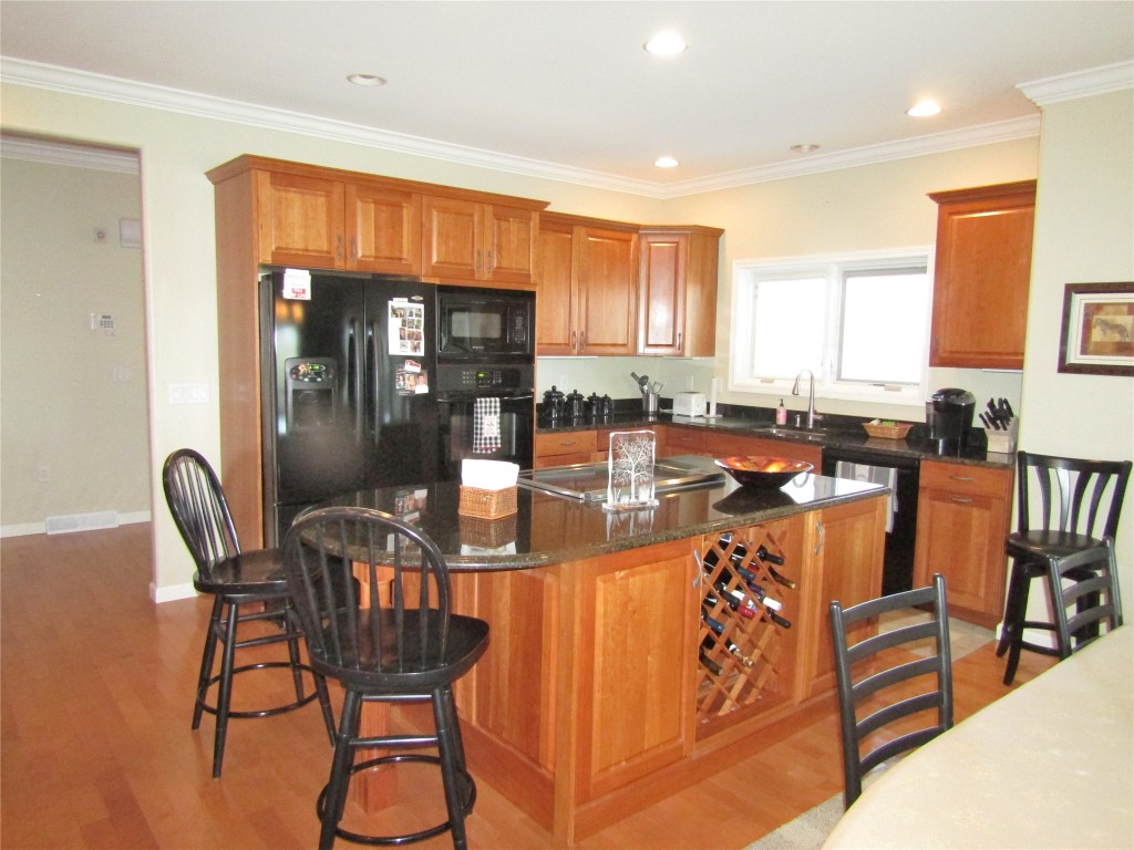 25 Eagle Drive, Endicott, New York image 4