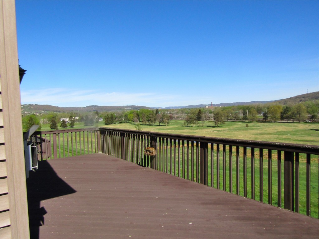 25 Eagle Drive, Endicott, New York image 10