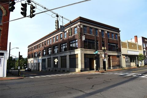 Condo For Sale - 257 Main Street<br/> Johnson City, NY 13790
