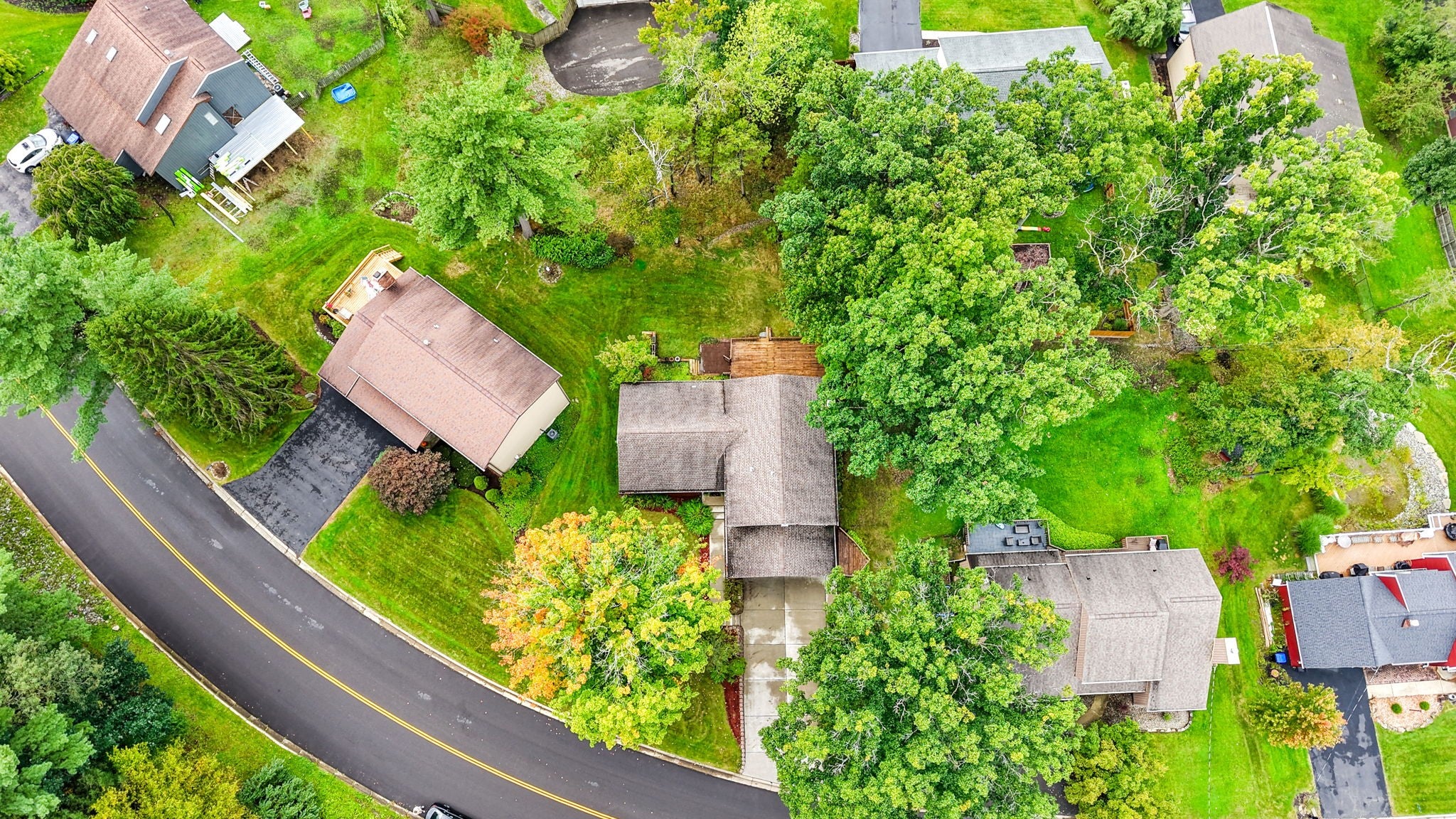 620 Rano Boulevard - Photo 4