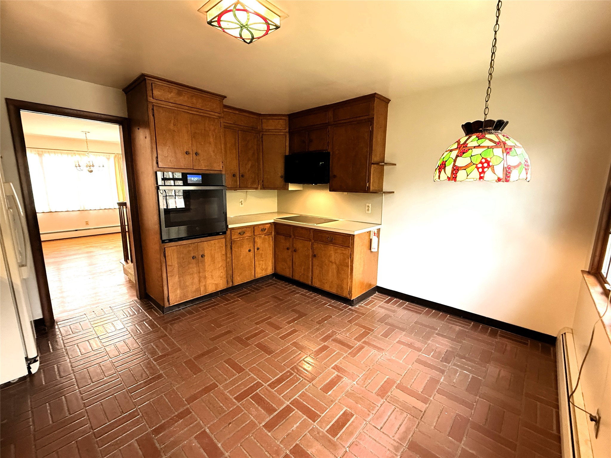 284 Ridgefield Road