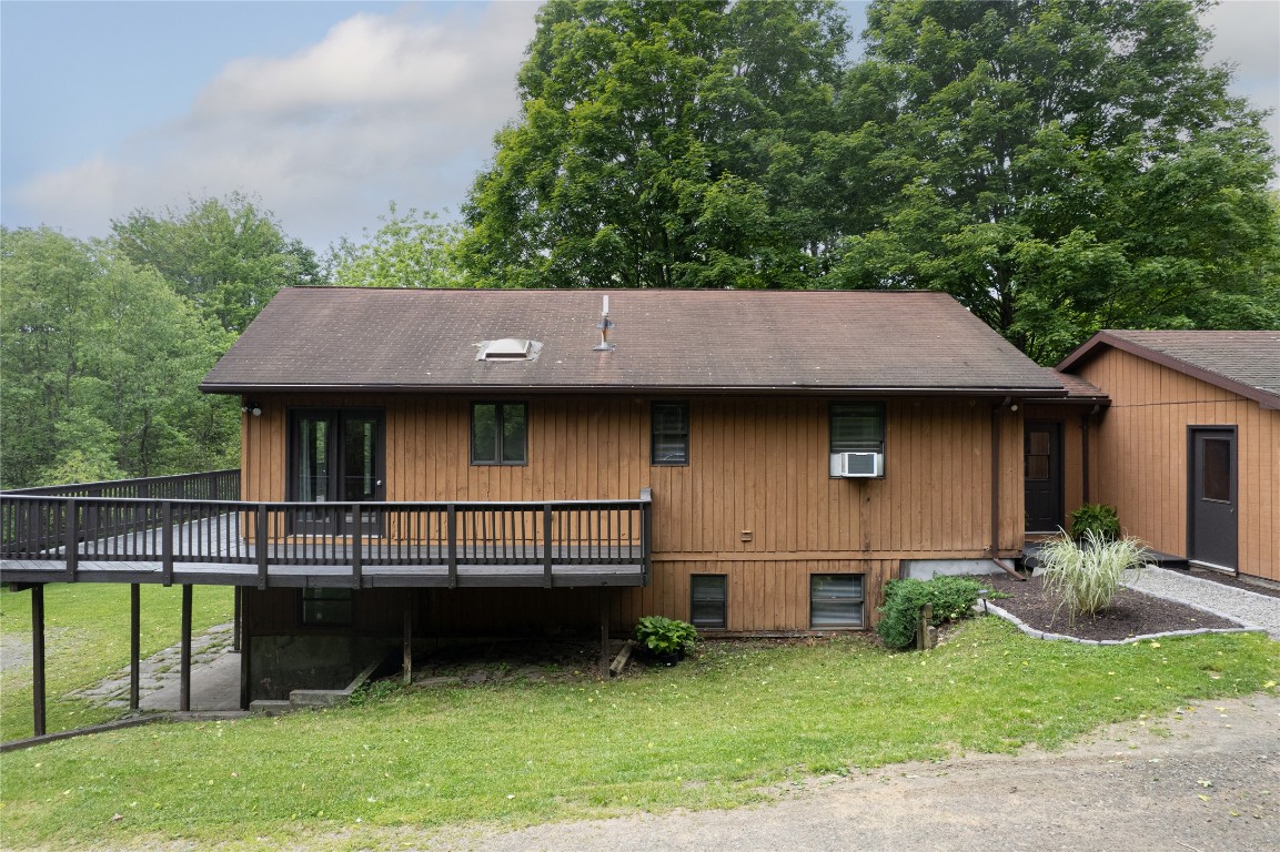 72 Port Road, Binghamton, New York image 4