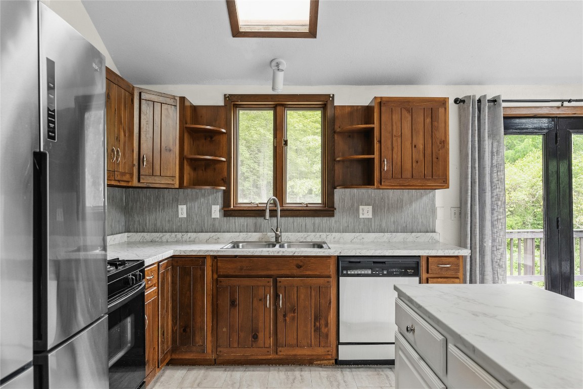 72 Port Road, Binghamton, New York image 12