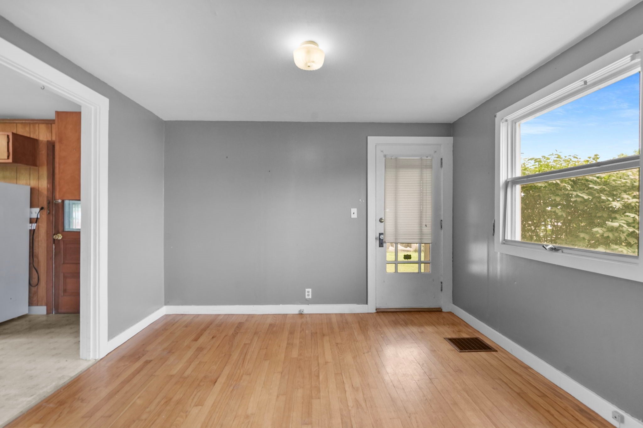 3 Park Street - Photo 2
