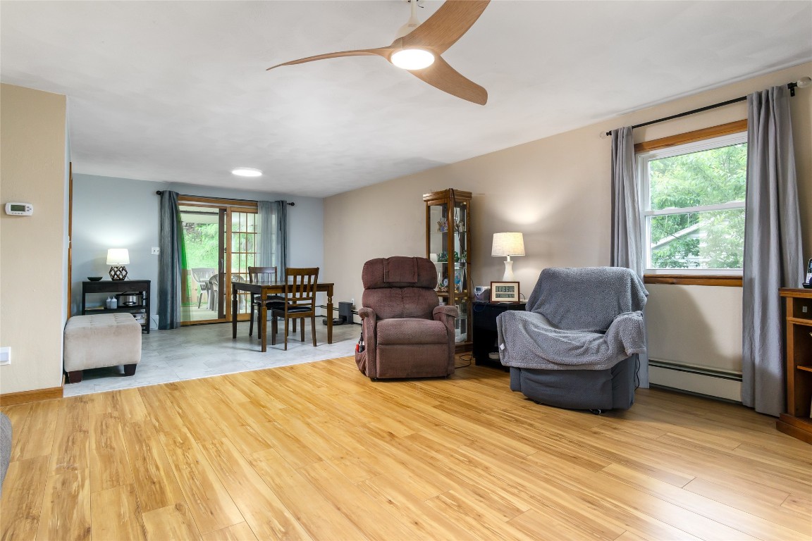 215 Jamaica Boulevard, Endicott, New York image 7