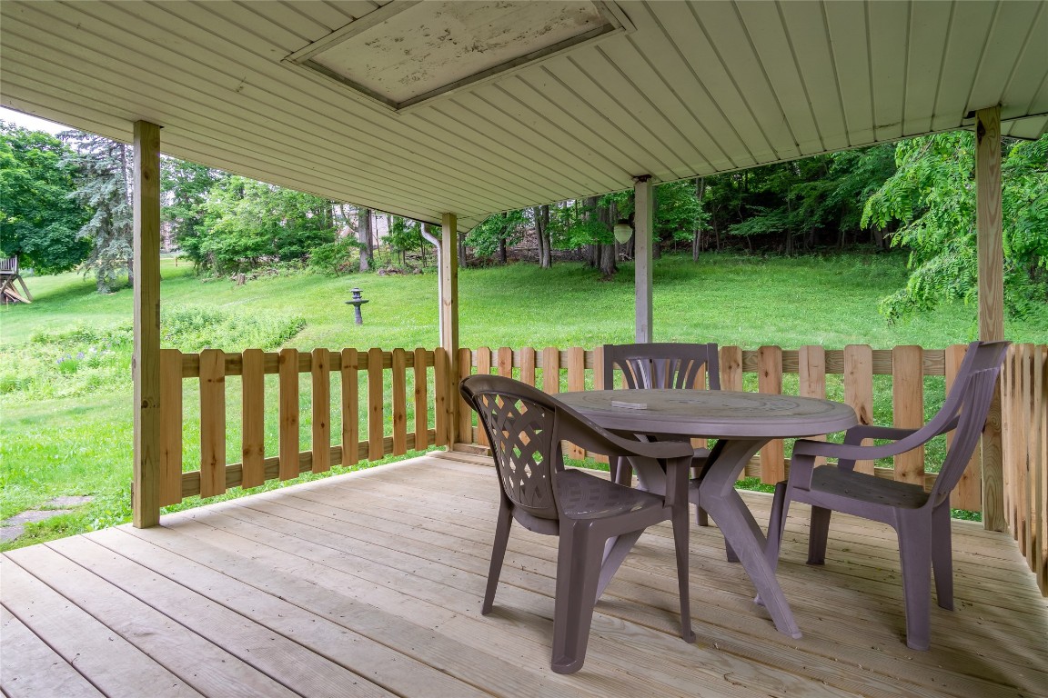 215 Jamaica Boulevard, Endicott, New York image 27