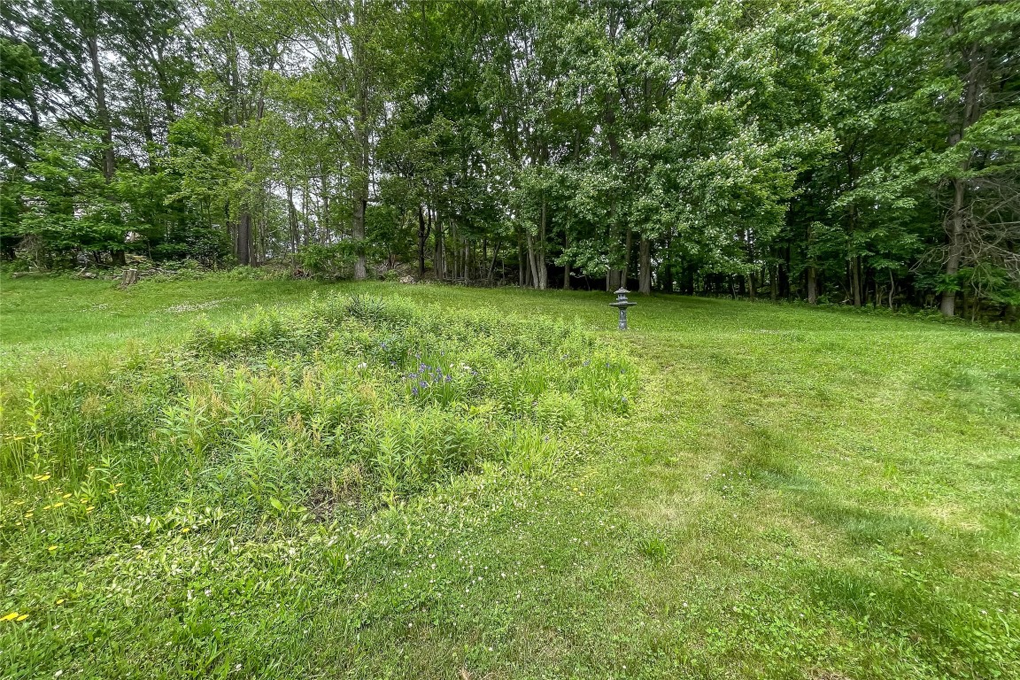 215 Jamaica Boulevard, Endicott, New York image 32