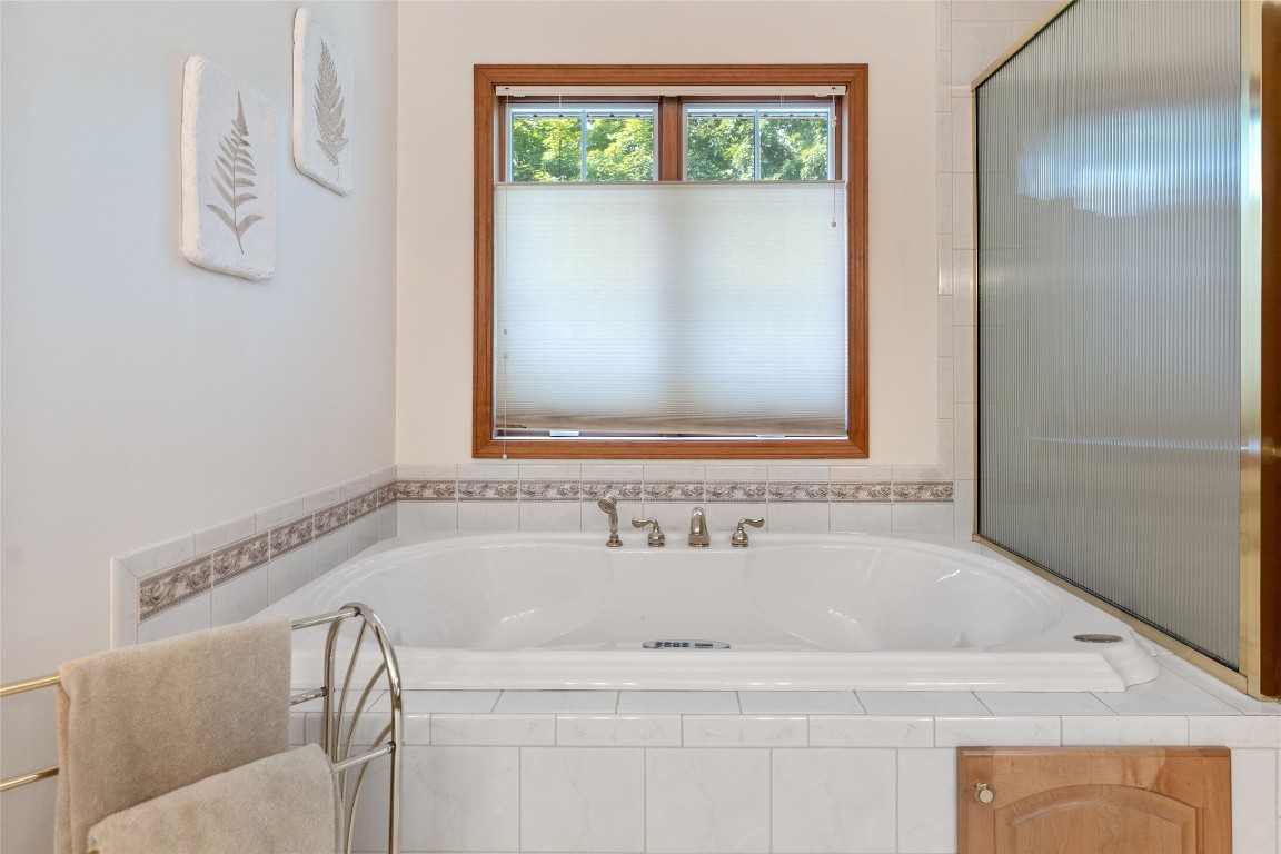 953 Dante Drive, Endicott, New York image 32